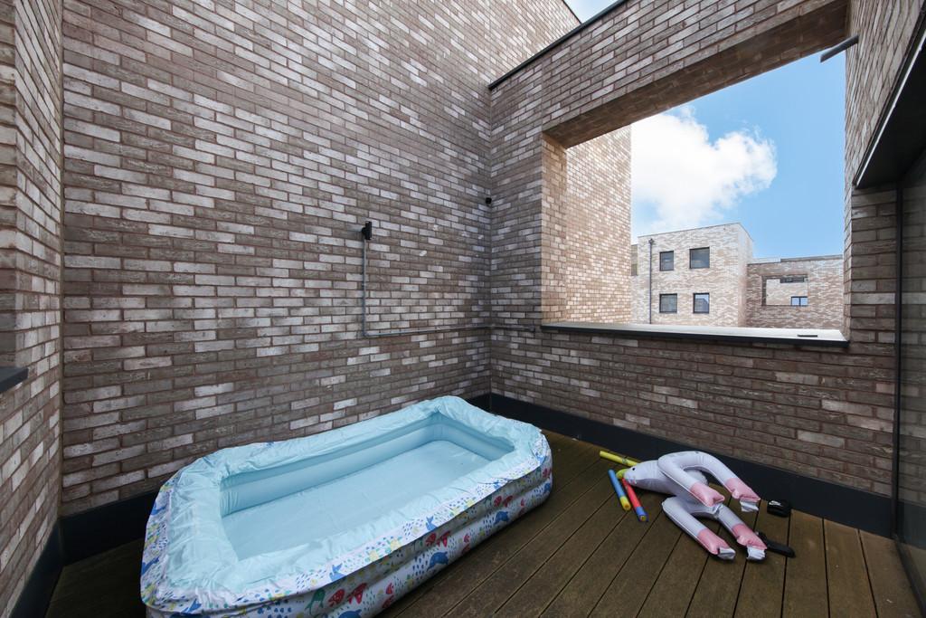 17!Oriental Square - k SSu Hmz Zx Juxnw9x El By
