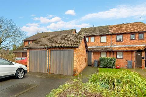 3 bedroom semi-detached house for sale, Oak Farm Road, Birmingham B30