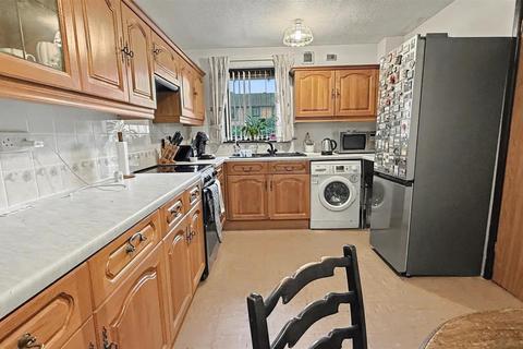 3 bedroom semi-detached house for sale, Oak Farm Road, Birmingham B30