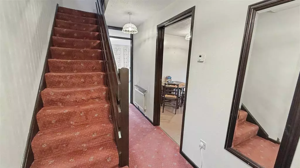 3 bedroom semi-detached house for sale - Photo 20