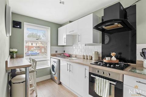 2 bedroom semi-detached house for sale, Bluebell Croft, Northfield, Birmingham