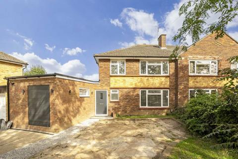 4 bedroom semi-detached house to rent, Sunna Gardens, Sunbury-On-Thames TW16