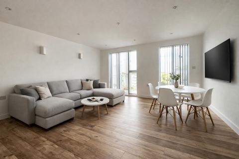 1 bedroom apartment to rent, Brent Street, London NW4