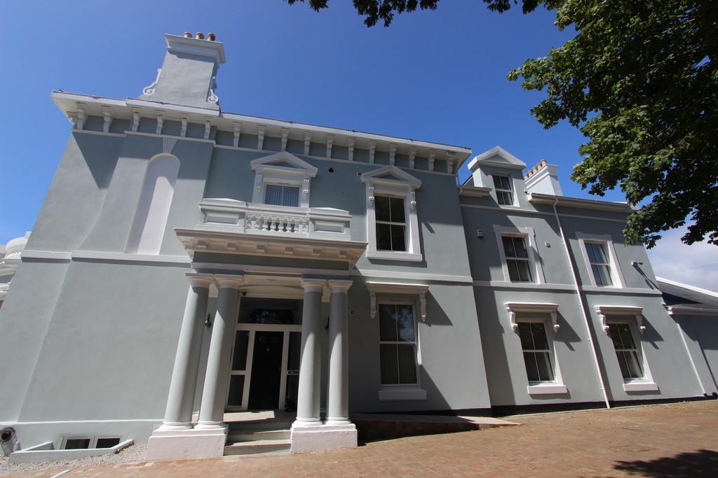 Wingfield Court - FRONT (4)
