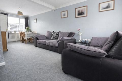 2 bedroom terraced house for sale, Elm Close, Tiptree