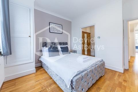 4 bedroom detached house to rent, Park Drive, Grange Park , London