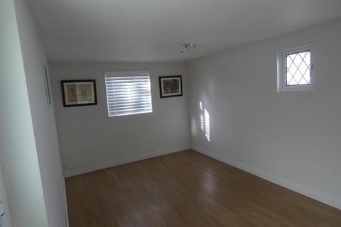3 bedroom semi-detached house to rent, Marston Moretaine MK43