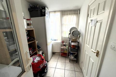 undefined, Hibernia Road, Hounslow