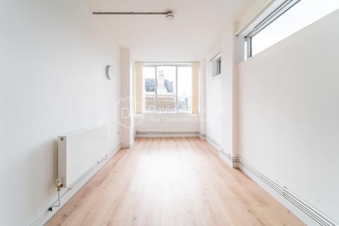 2 bedroom flat to rent, Arbutus Street, Dalston