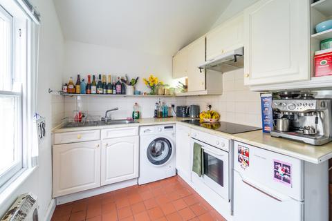 2 bedroom apartment for sale, Windus Road, Stoke Newington, London, N16