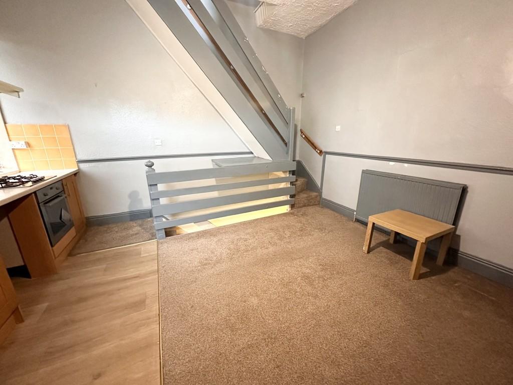 Lounge/Kitchen