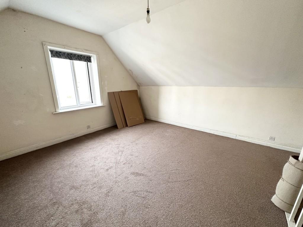 Attic/Bedroom