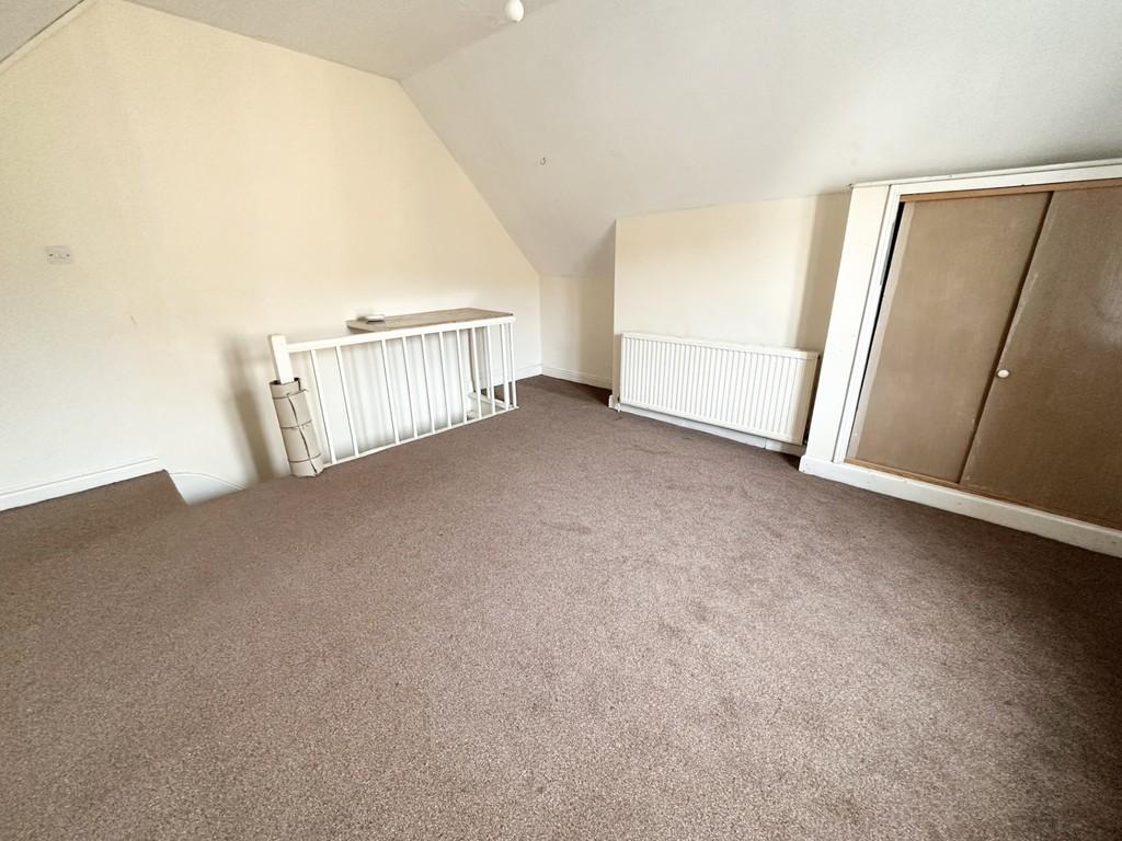 Atiic/Bedroom