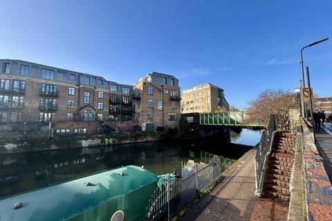 2 bedroom apartment for sale, Wharf Place, London