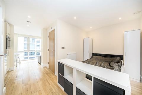 Studio to rent, Indescon Square, London E14