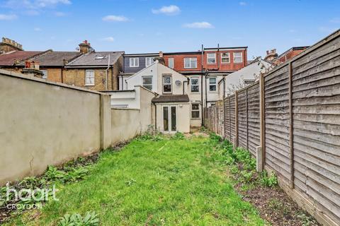 undefined, Oval Road, Croydon