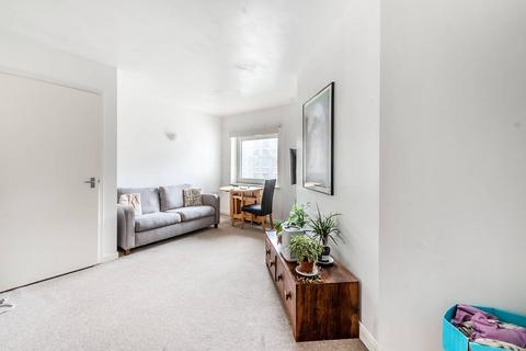 1 bedroom flat for sale, Beckford Close, Kensington, London, W14