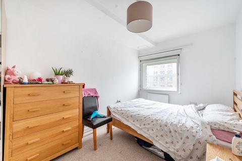 Beckford Close, Kensington, London, W14