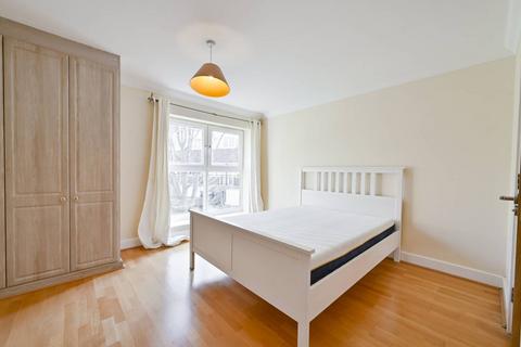 Victoria Court, Islington, London, N1