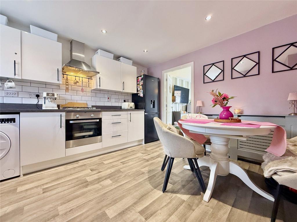 Kitchen Diner 1-1