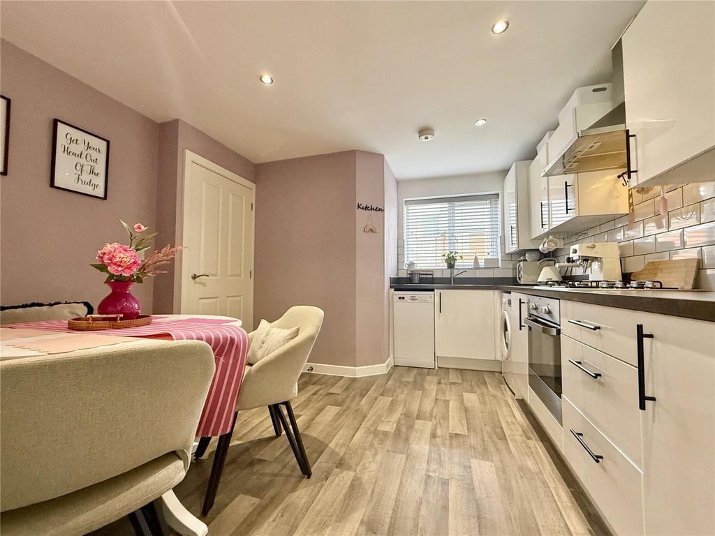 Kitchen Diner 1-2