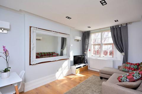 2 bedroom flat to rent, Hastings Street, Bloomsbury, London, WC1H