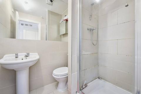 2 bedroom flat to rent, Bakery Close, Oval, London, SW9