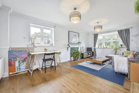 2 bedroom flat to rent, Bakery Close, Oval, London, SW9