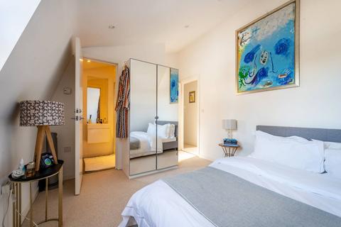3 bedroom flat for sale, South Lambeth Road, Vauxhall, London, SW8