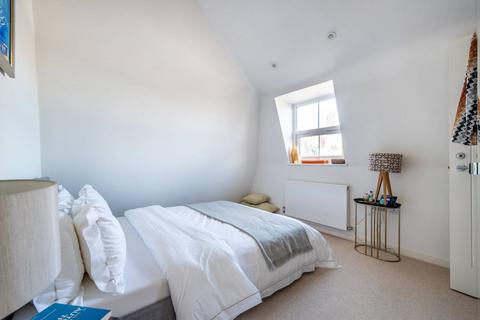3 bedroom flat for sale, South Lambeth Road, Vauxhall, London, SW8