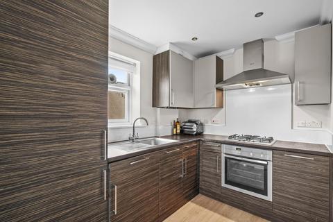 undefined, Kennards Court, Amersham, Buckinghamshire, HP6 6FE