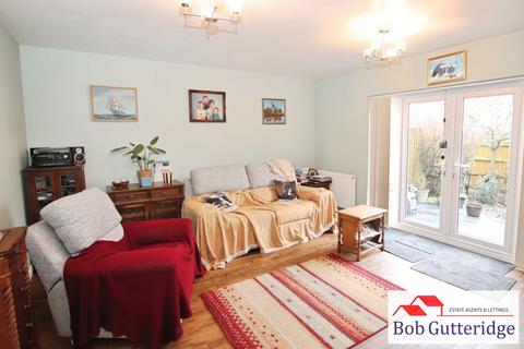 3 bedroom detached house for sale, Sutton Avenue, Silverdale, Newcastle