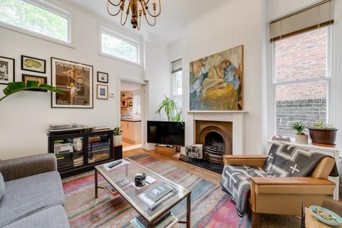 1 bedroom flat for sale, Lambolle Road, Belsize Park, London