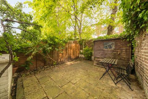 1 bedroom flat for sale, Lambolle Road, Belsize Park, London