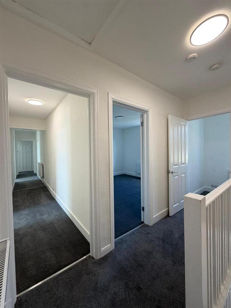 Hallway.jpg