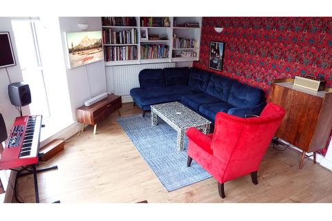 undefined, Cadogan Road, London, SE18