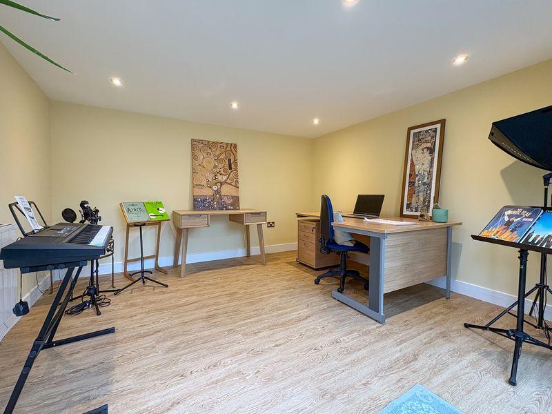 Summerhouse/office