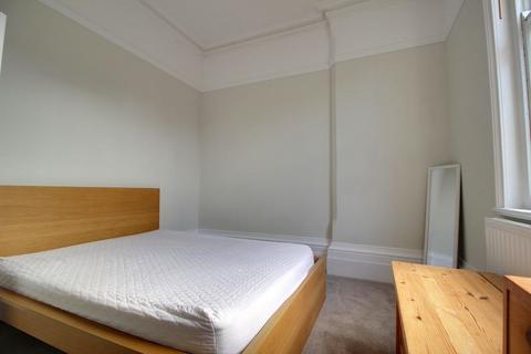 1 bedroom apartment to rent, Lenton Avenue, The Park, Nottingham