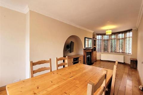3 bedroom semi-detached house for sale, Elizabeth Road, Sutton Coldfield, B73 5AS