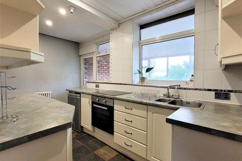 3 bedroom semi-detached house for sale, Elizabeth Road, Sutton Coldfield, B73 5AS