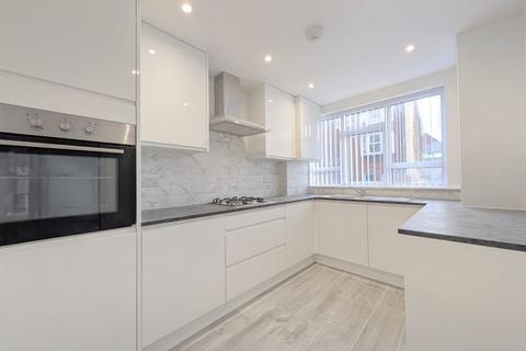 3 bedroom apartment to rent, To Let - Viceroy Court, Lord Street, Southport - Three Bedroom Ground Floor Apt