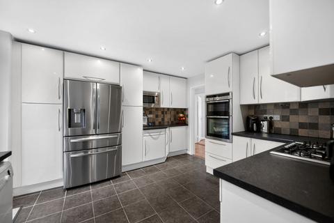 4 bedroom detached bungalow for sale, East Court, Drayton