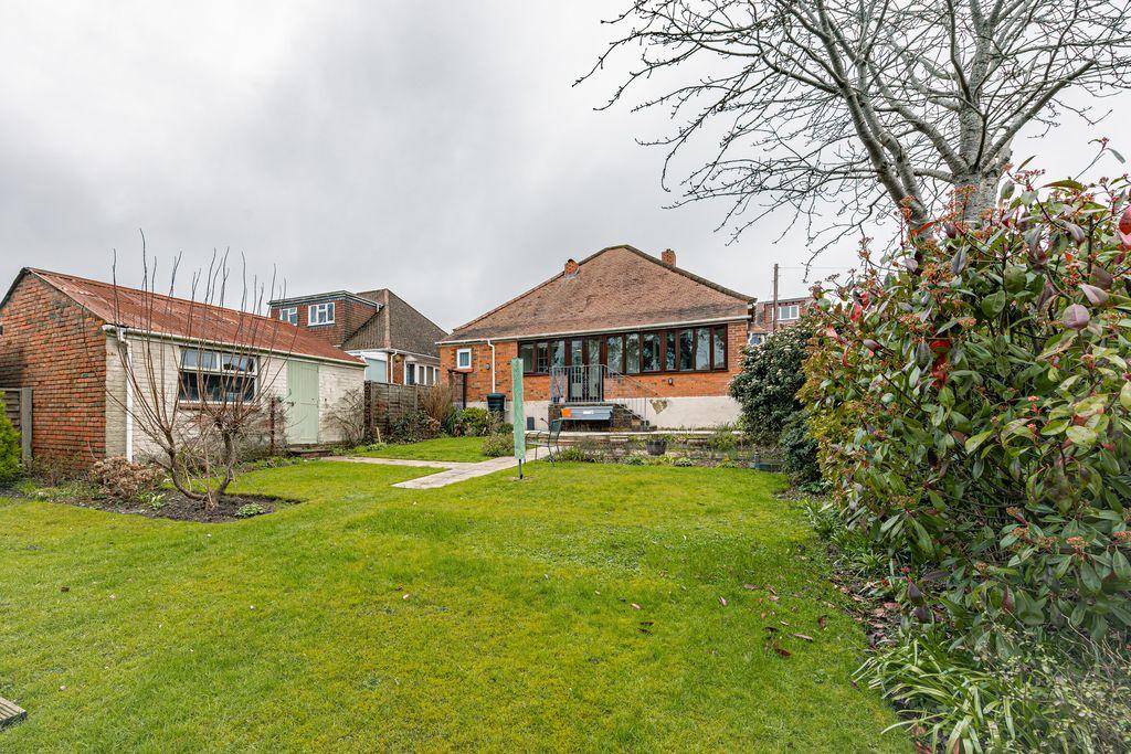 Photo 28
