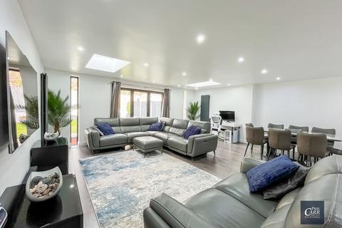 3 bedroom semi-detached house for sale, Fordwater Road, Streetly, Sutton Coldfield