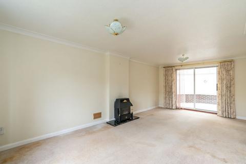 undefined, Oakwood Close, Chichester