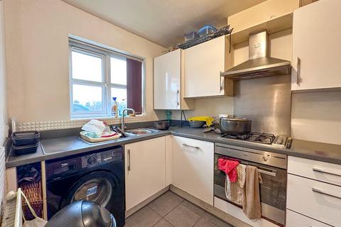3 bedroom terraced house for sale, Batmanshill Road, Bilston, WV14 8TQ