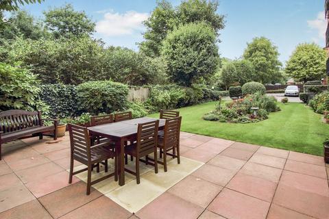 2 bedroom retirement property for sale, BOURNE COURT - CATERHAM VALLEY