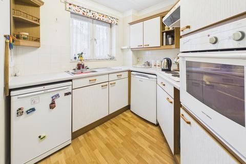 2 bedroom retirement property for sale, BOURNE COURT - CATERHAM VALLEY
