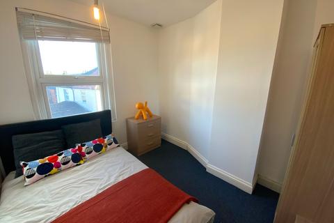 undefined, Totteridge Road, High Wycombe, HP13