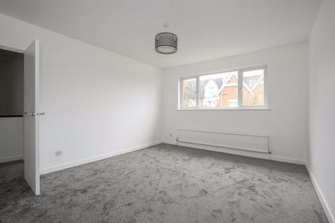 undefined, Angas Court, Weybridge